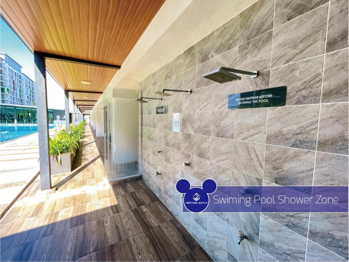 Viva Jazz2/disney Sea Theme/pool View/projector Apartment Kuching